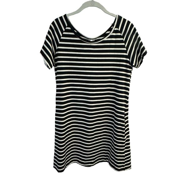 Alaster Queen Short Sleeved Black and White Striped Dress Size S NWT - Picture 1 of 8